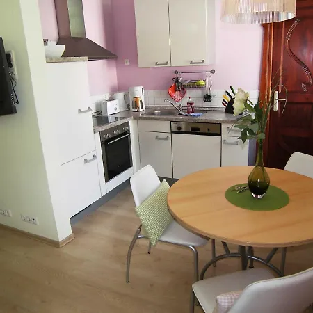 Ledwig, Medici Villa *